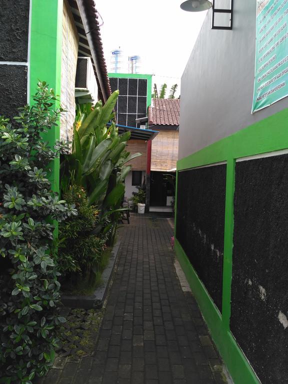 Titan'S Greenhouse Banyuwangi  Exterior foto